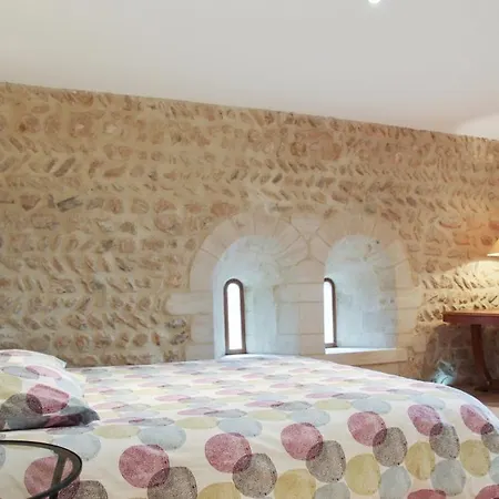 Holiday Argouges بيت للعطل Mosles
